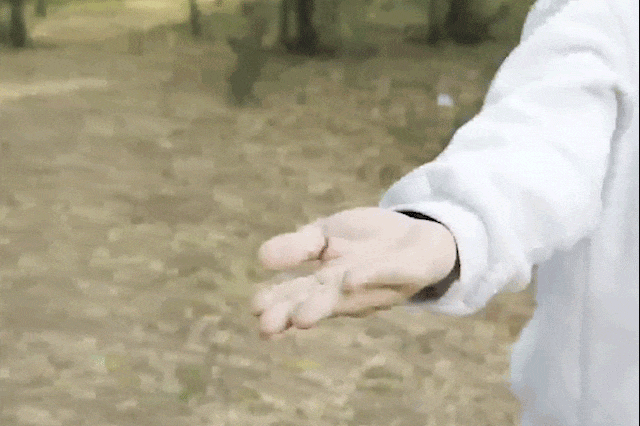 疆⌋！一键起飞、360°翻滚圆孩子航天梦j9九游会真人第一品牌299入儿童版⌈大(图9)