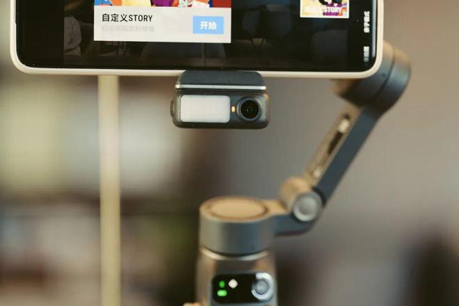 blie 7 Pro稳定器首发初体验！j9国际站549元！大疆OSMO Mo(图9)