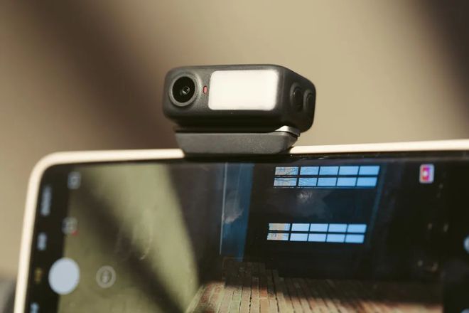 blie 7 Pro稳定器首发初体验！j9国际站549元！大疆OSMO Mo(图7)